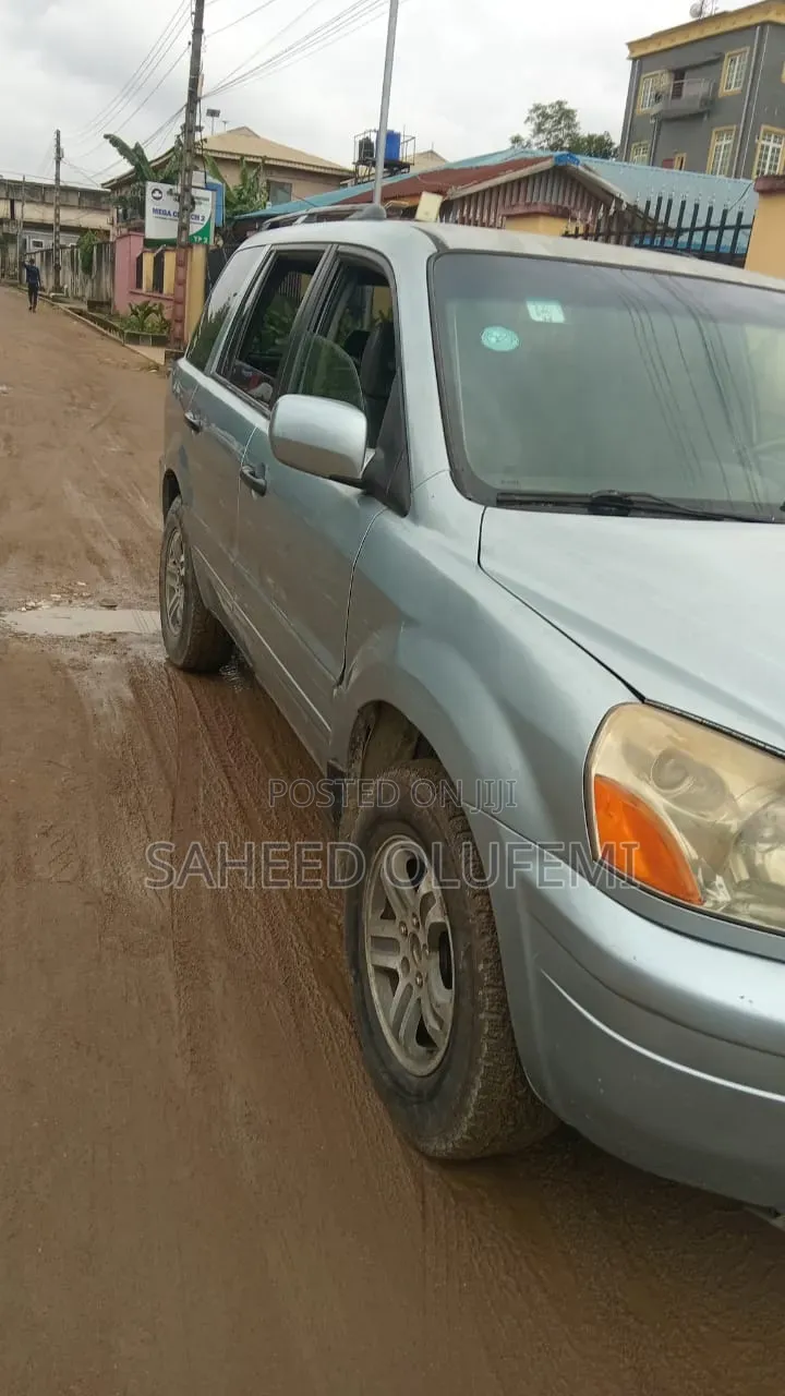 Honda Pilot 2003 Silver