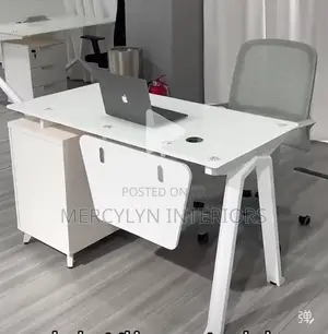 1.2 Meter Office Glass Table