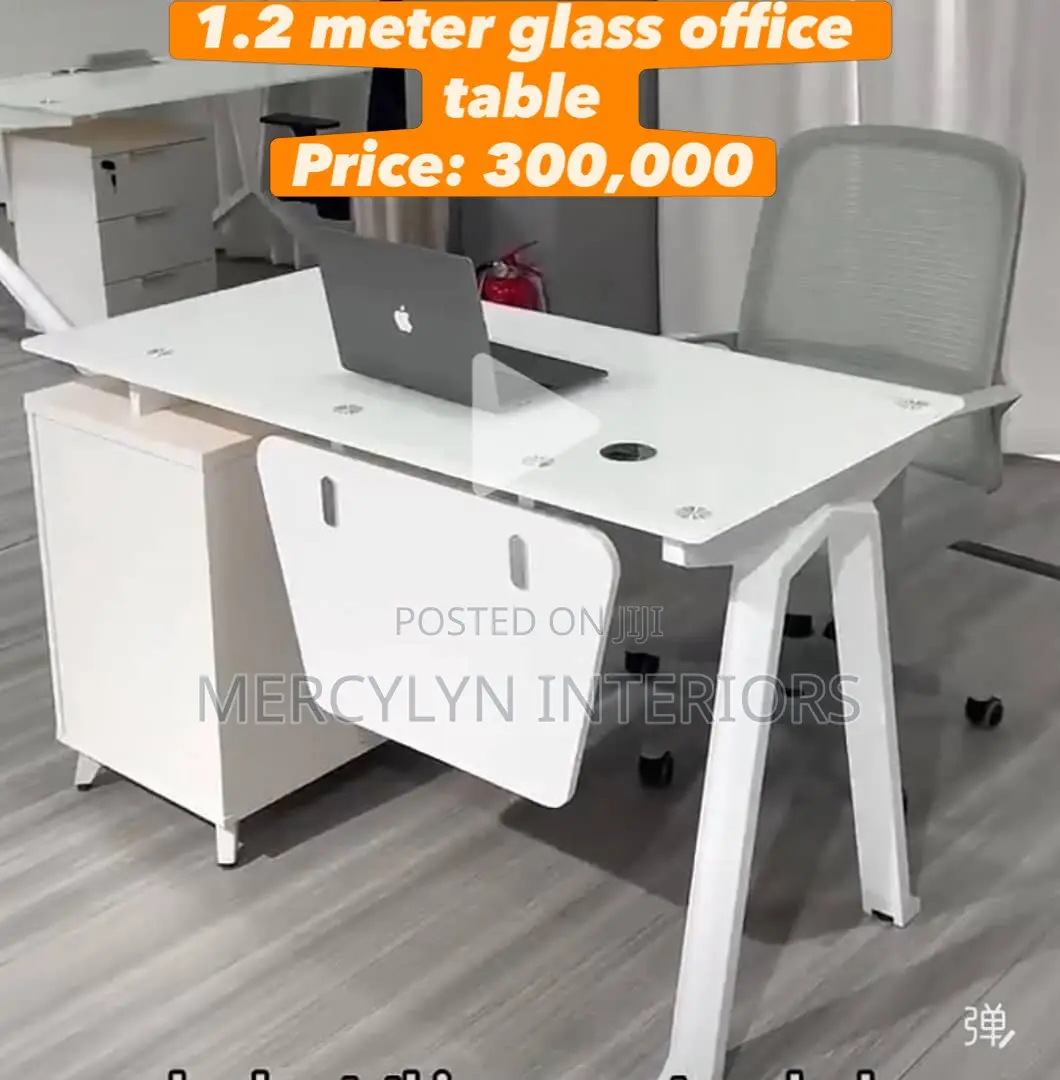 1.2 Meter Office Glass Table