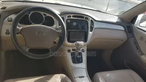 Toyota Highlander V6 2005 White