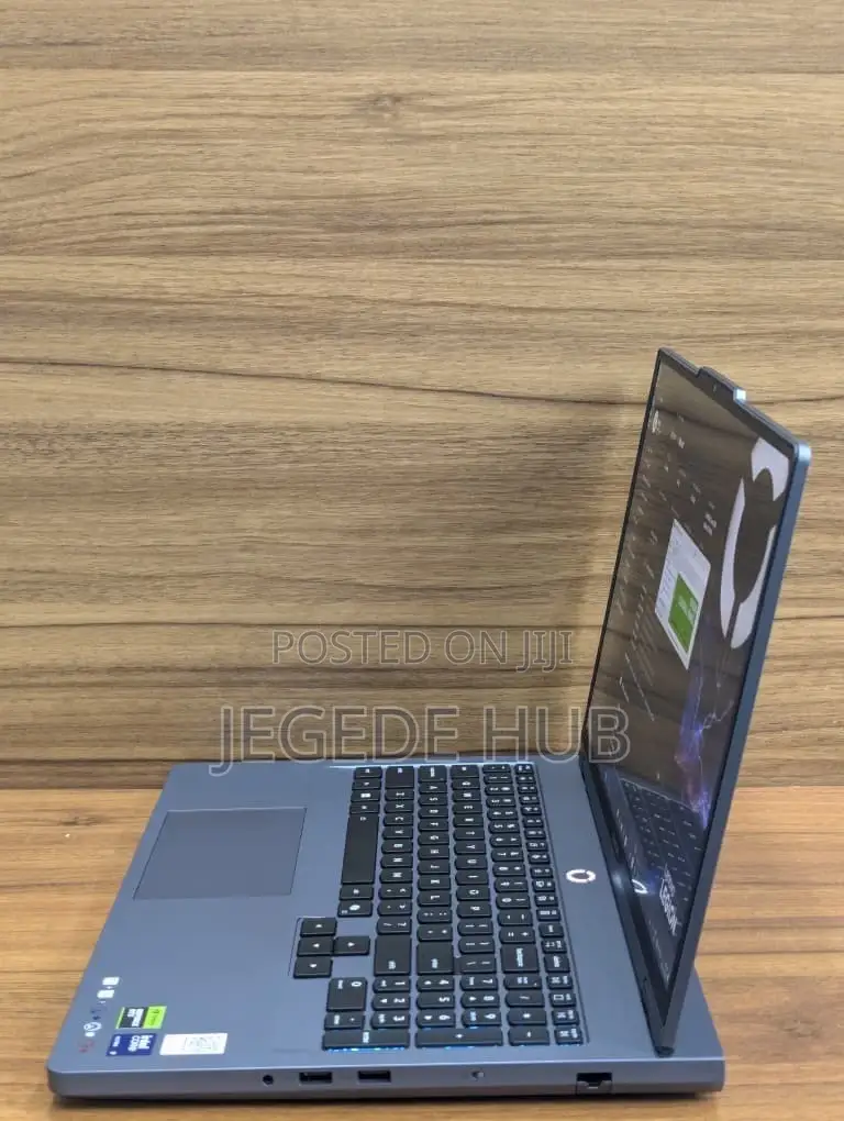 Laptop Lenovo Legion 5 32GB Intel Core Ultra 9 SSD 1T