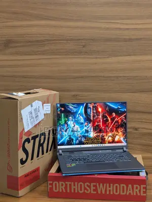 Laptop Asus ROG Strix G16 32GB AMD Ryzen 9 SSD 1T