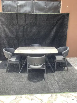 Well Trusted Quality Dinning by Seater