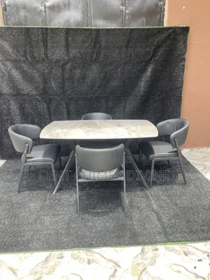 Well Trusted Quality Dinning by Seater