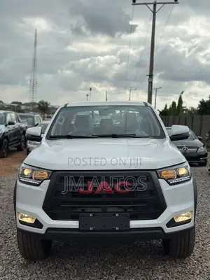 New JAC T8 2026 White