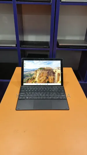 Laptop Chuwi UniBook 8GB Intel Celeron SSD 256GB