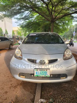 Toyota Aygo 2010 Silver