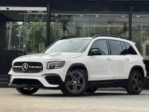 Mercedes-Benz GLB-Class GLB 250 4MATIC 2023 White