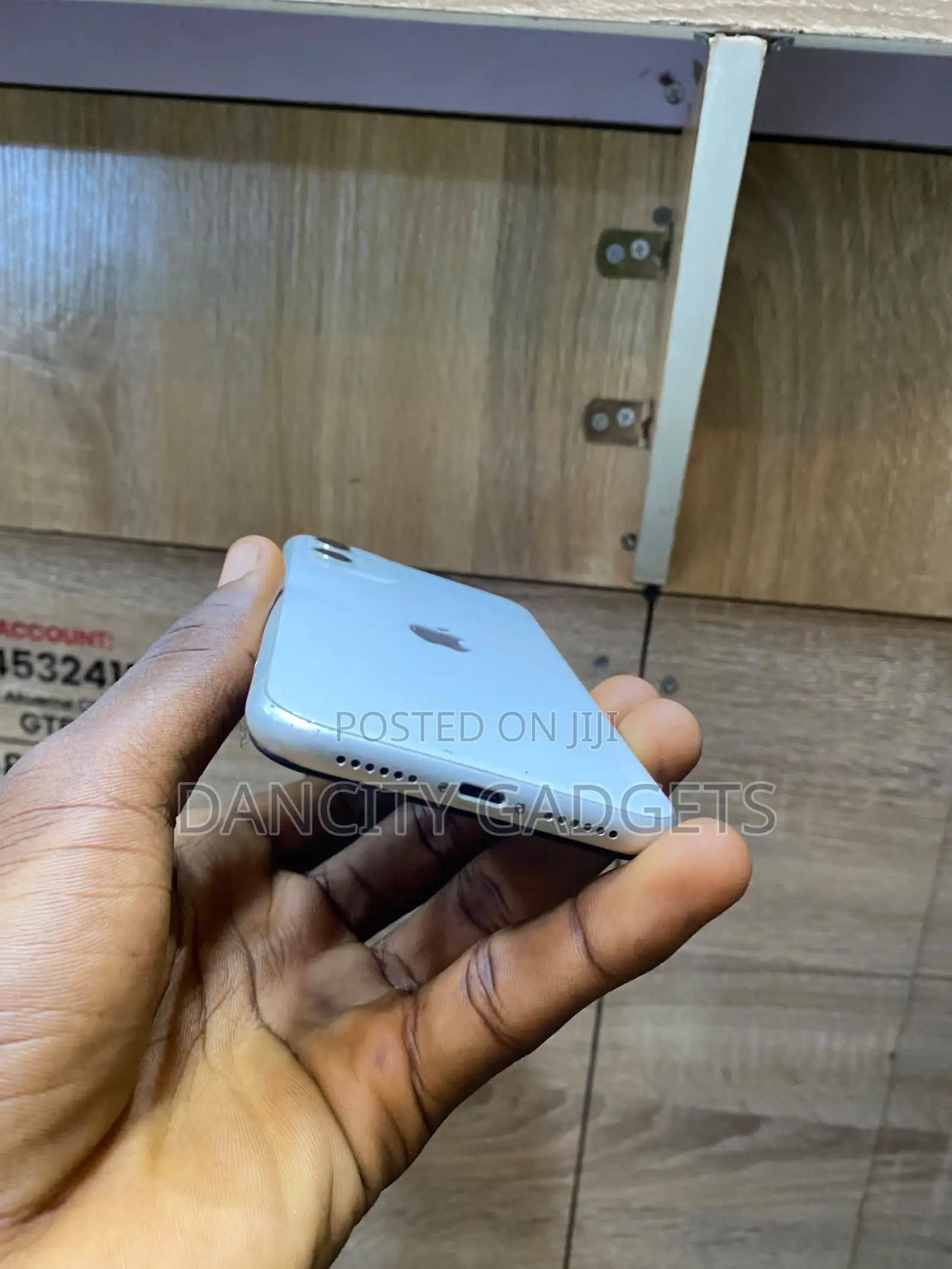 Apple iPhone 11 128 GB White