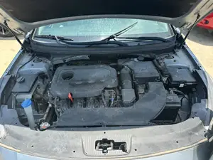 Hyundai Sonata Limited 2.0T Seban (2.0L 4cyl 6A) 2016 Silver