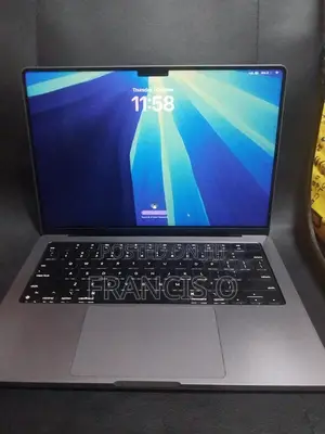Laptop Apple MacBook Pro 2021 M1 16GB Apple M1 Pro SSD 512GB