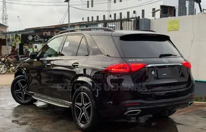 Mercedes-Benz GLE-Class 2021 Black