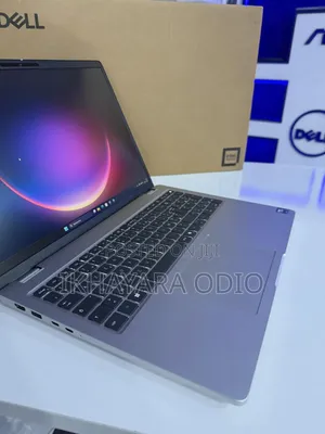 New Laptop Dell 16 Premium 16GB Intel Core Ultra 7 SSD 512GB