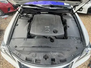 Lexus IS 250 2009 White