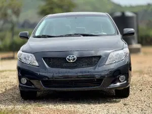 Toyota Corolla LE 4dr Sedan (1.8L 4cyl 4A) 2010 Black