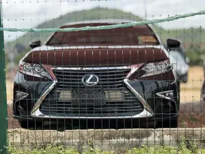 Lexus ES 350 FWD 2018 Black
