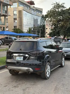 Ford Escape Titanium 4dr SUV AWD (1.6L 4cyl Turbo 6A) 2015 Black