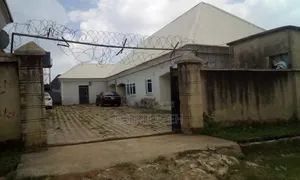 Furnished 1bdrm Apartment in Nasarawa for sale