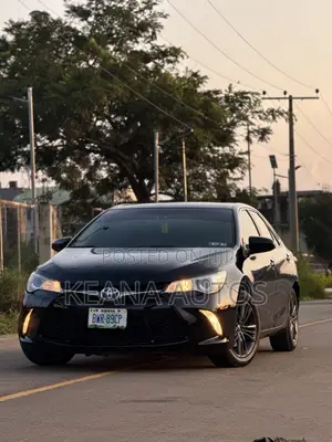 Toyota Camry SE 4dr Sedan (2.5L 4cyl 6A) 2016 Black