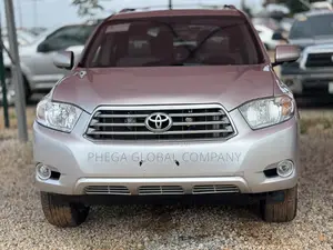Toyota Highlander Limited 2010 Silver
