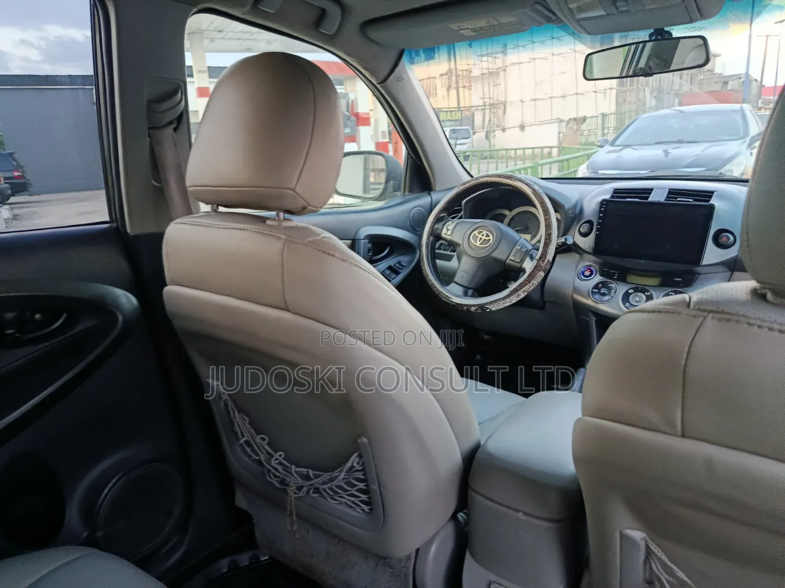 Toyota RAV4 2011 Gray