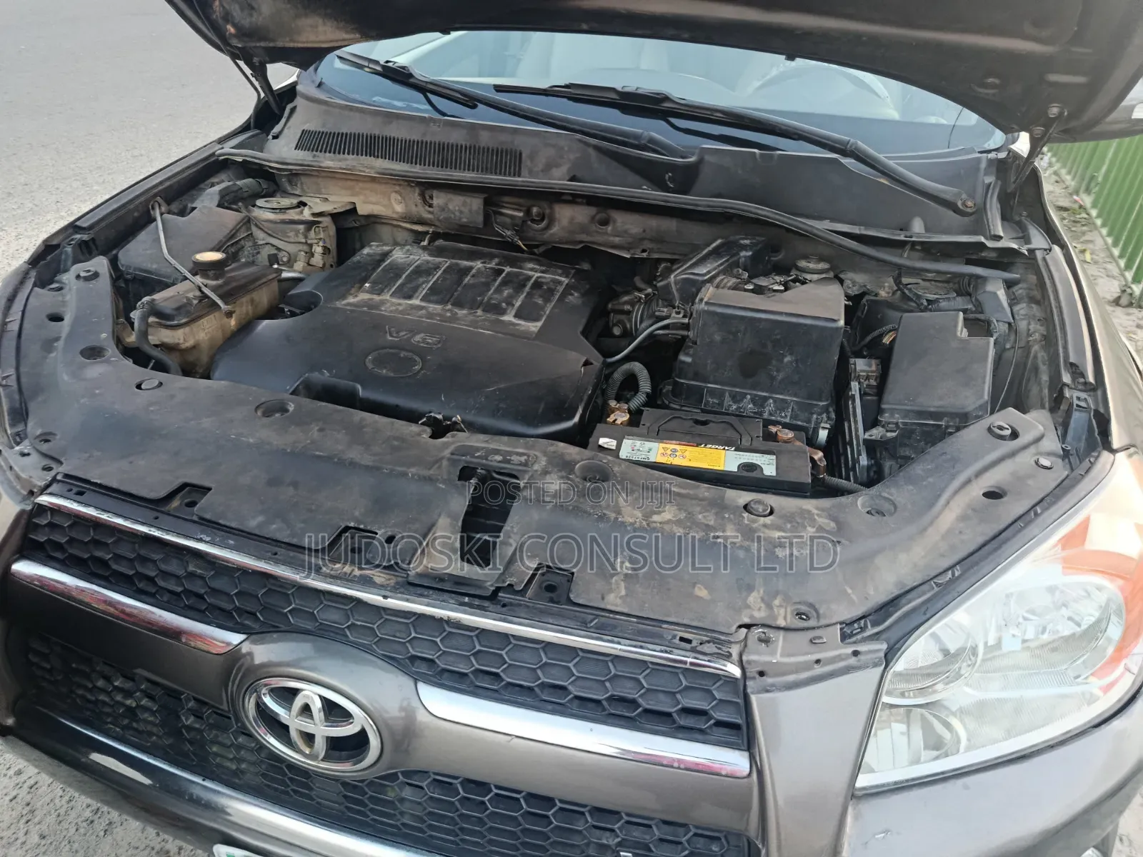 Toyota RAV4 2011 Gray