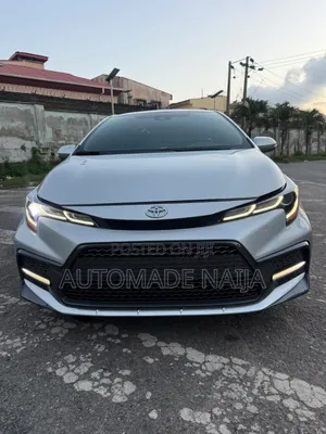 Toyota Corolla SE 2020 Silver