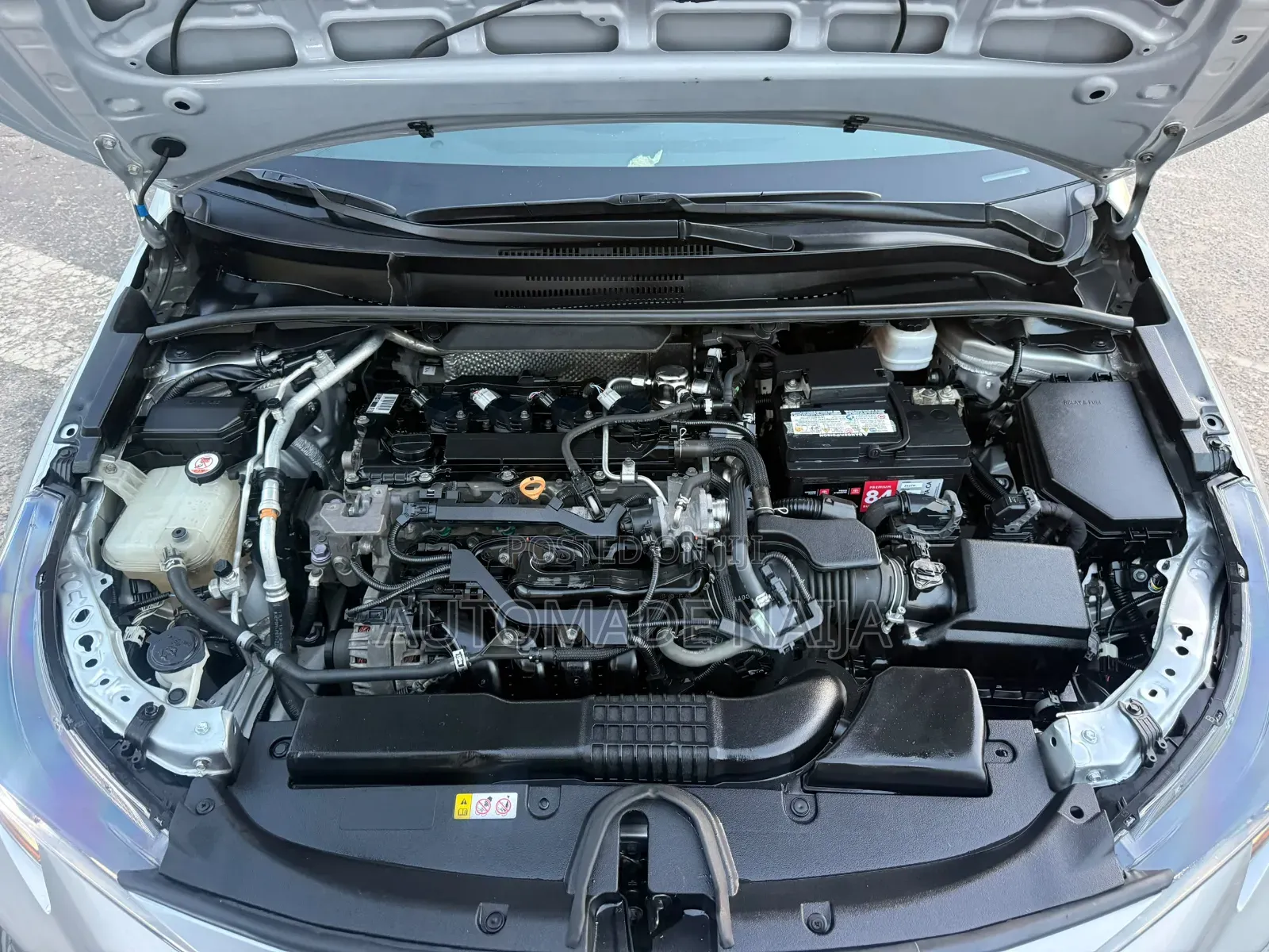 Toyota Corolla SE 2020 Silver