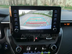 Toyota Corolla SE 2020 Silver