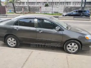 Toyota Corolla 2005 Gray