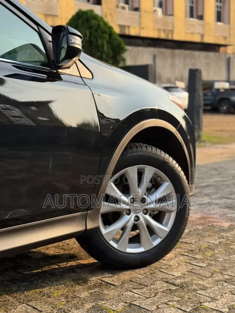 Toyota RAV4 2015 Black