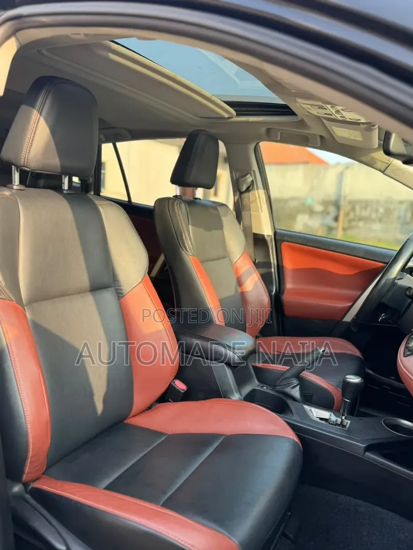 Toyota RAV4 2015 Black