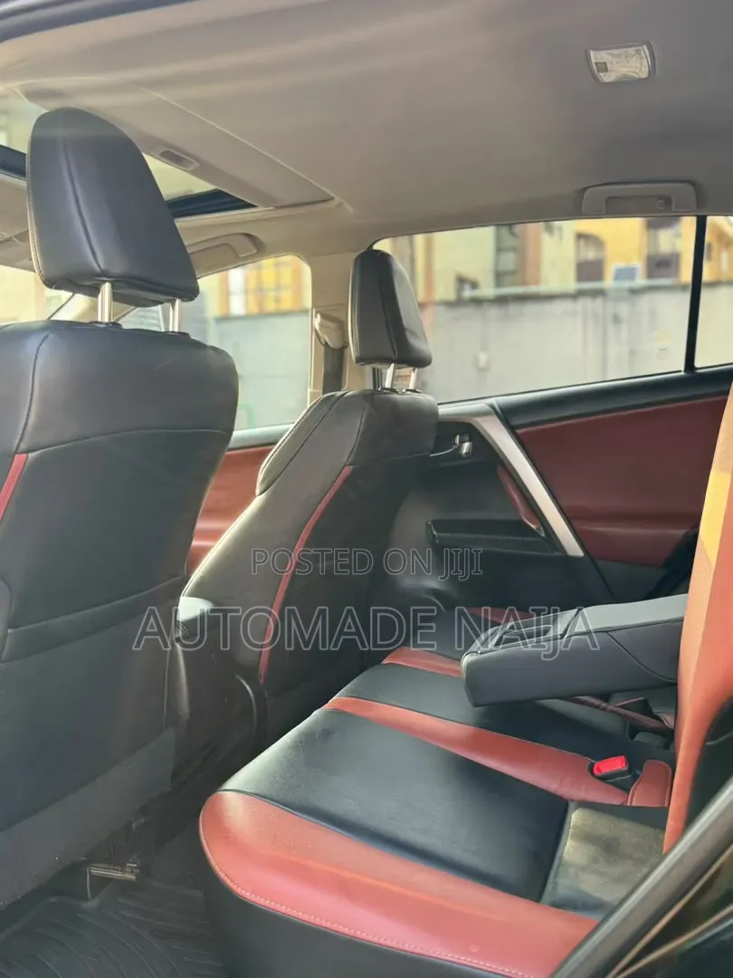 Toyota RAV4 2015 Black
