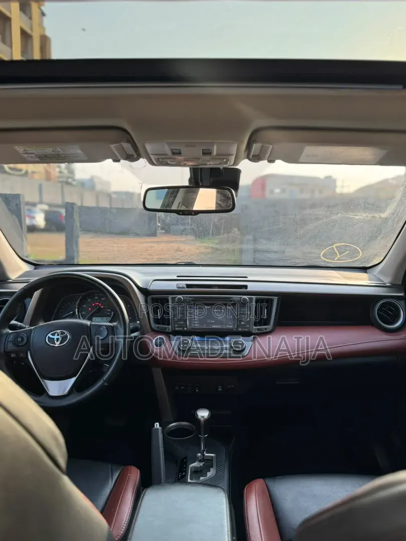 Toyota RAV4 2015 Black