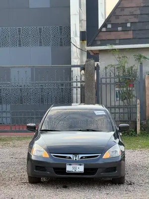 Honda Accord 2006 Gray