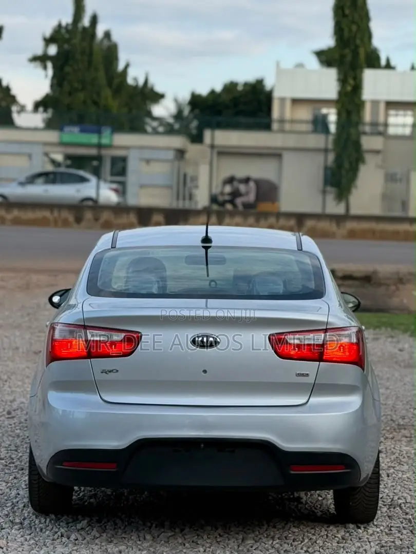 Kia Rio 2013 Silver
