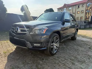 Mercedes-Benz GLK-Class 350 4MATIC 2011 Gray
