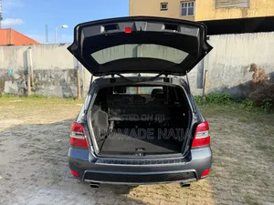 Mercedes-Benz GLK-Class 350 4MATIC 2011 Gray