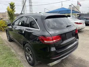 Mercedes-Benz GLC-Class 2016 Black