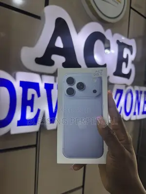 New Apple iPhone 18 Pro 256 GB Blue