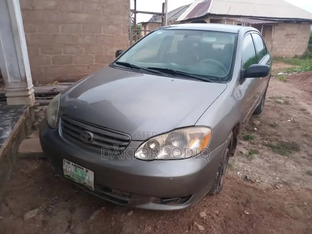 Toyota Corolla 1.4 D Automatic 2004 Gray