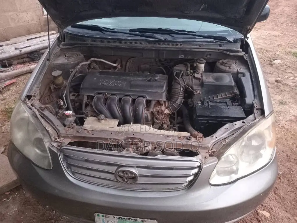 Toyota Corolla 1.4 D Automatic 2004 Gray