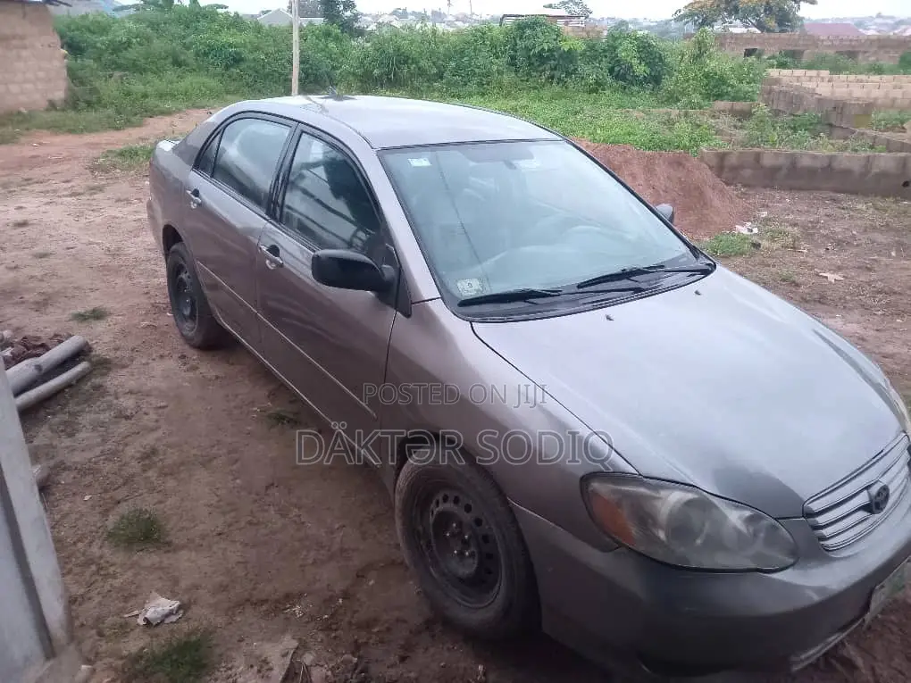Toyota Corolla 1.4 D Automatic 2004 Gray