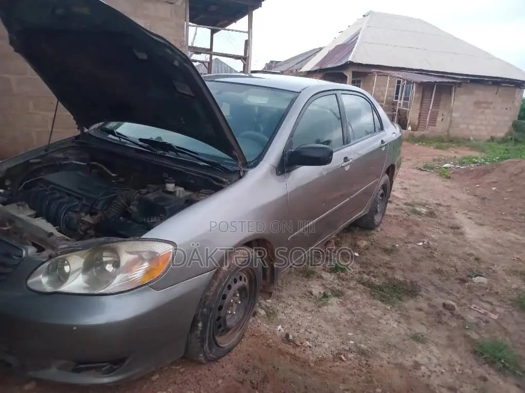 Toyota Corolla 1.4 D Automatic 2004 Gray