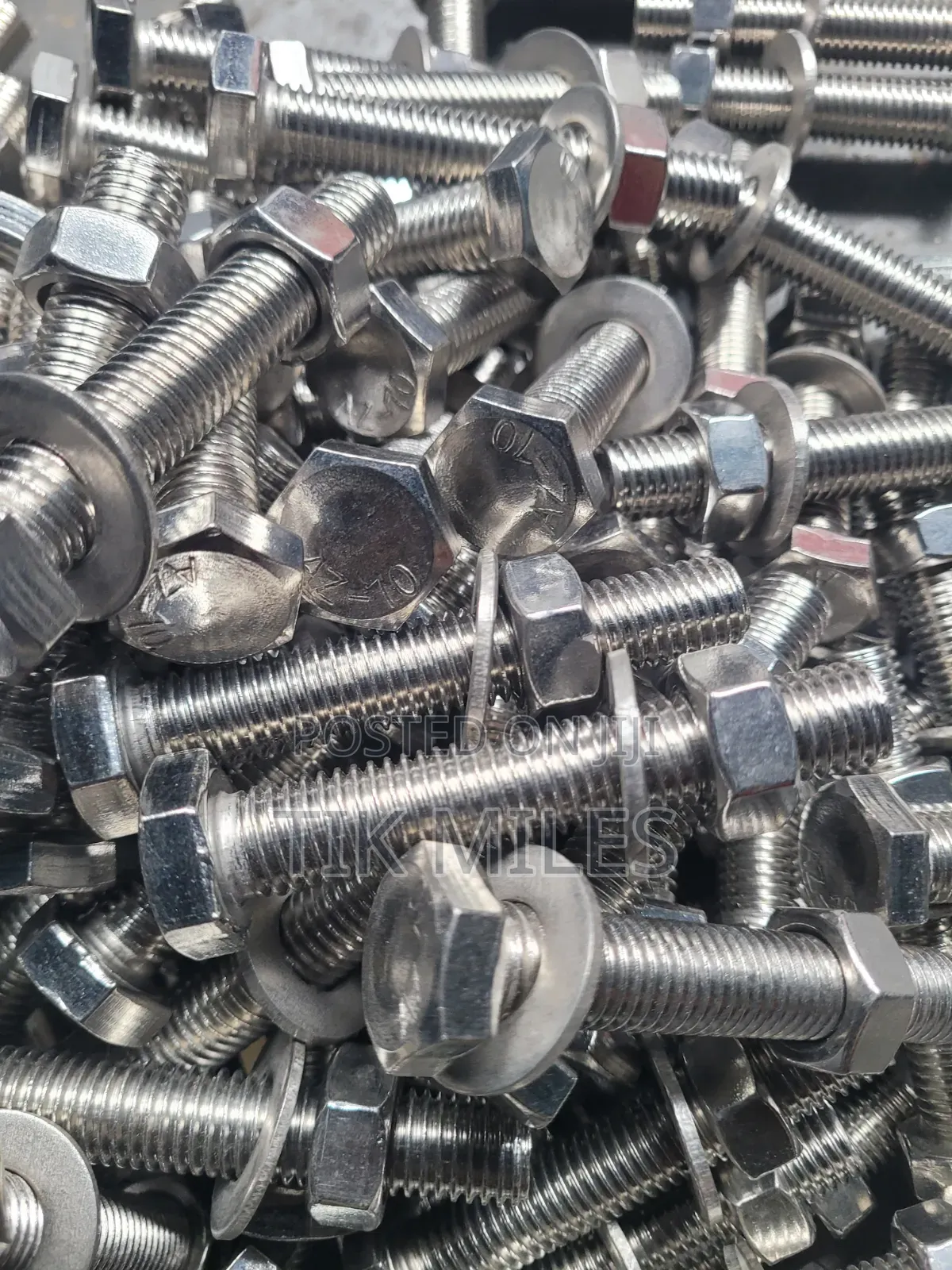 22mm×3"(m14 × 3"): A2-70 SS304 Stamnless Steel
Full Thread Bolt Set