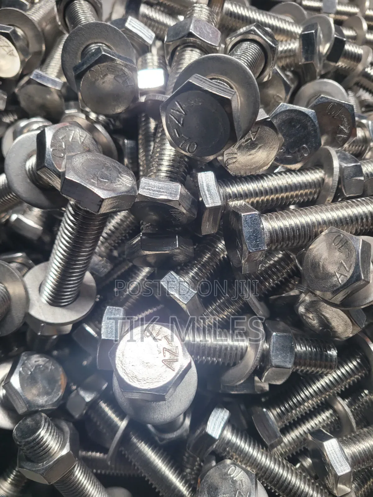22mm×3"(m14 × 3"): A2-70 SS304 Stamnless Steel
Full Thread Bolt Set