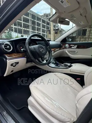 Mercedes-Benz E300 2017 Gray
