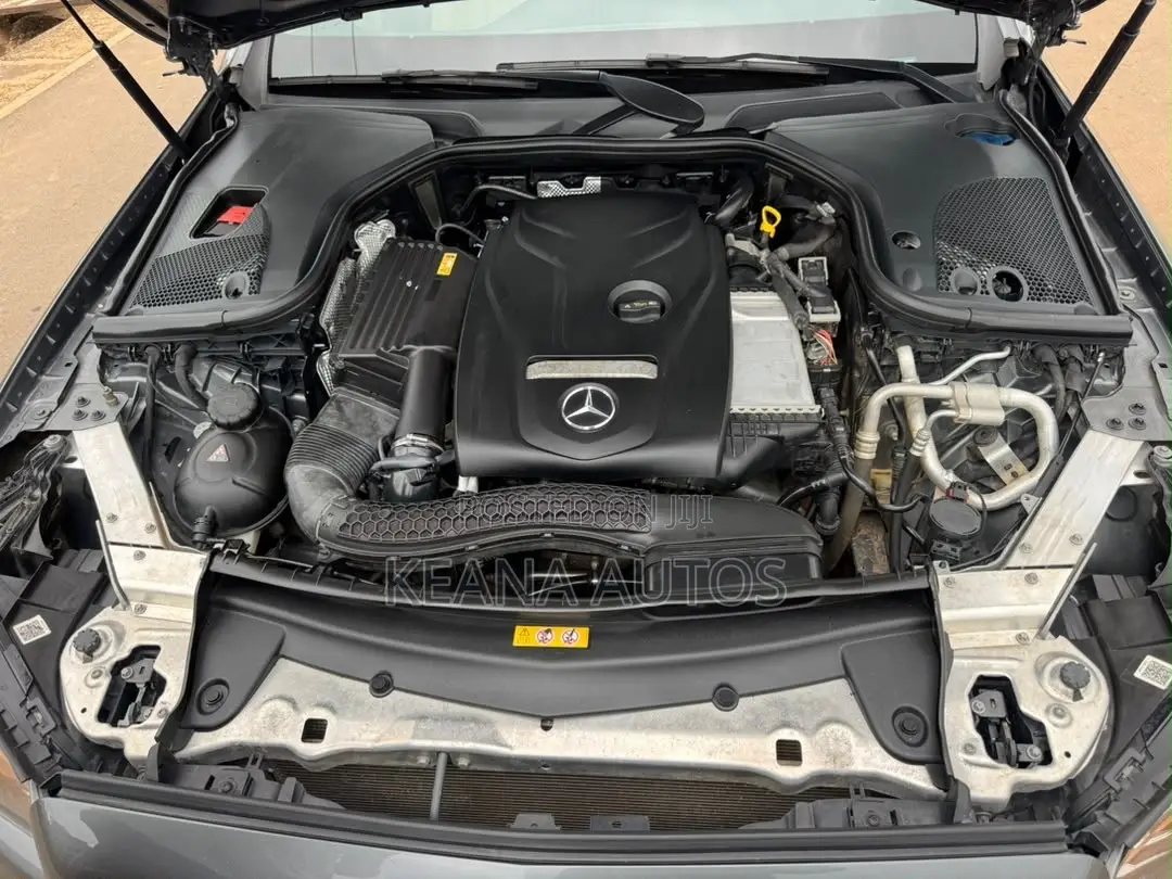 Mercedes-Benz E300 2017 Gray