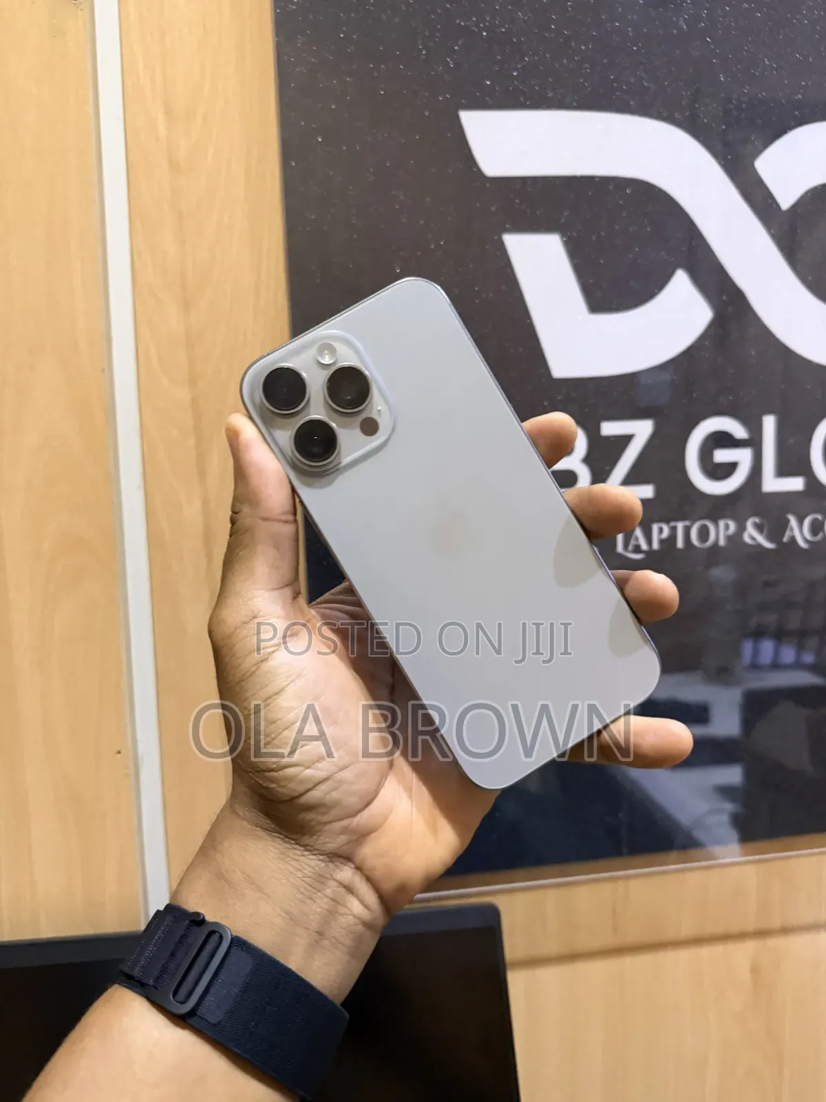 Apple iPhone 16 Pro Max 256 GB Gray