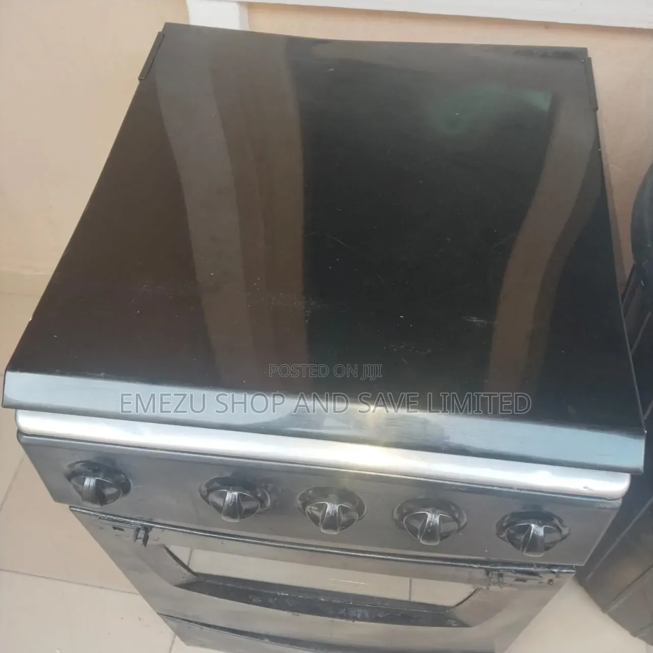 Gas Cooker With Oven